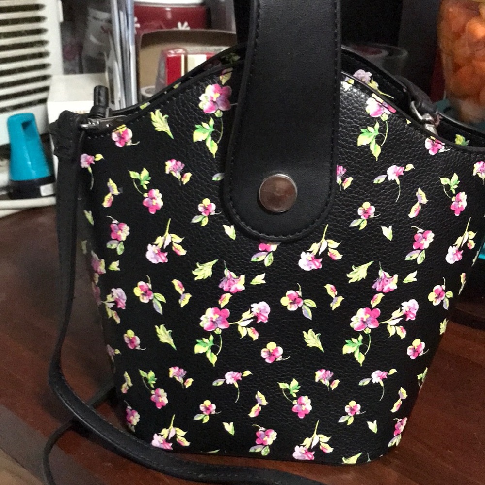 Med size purse